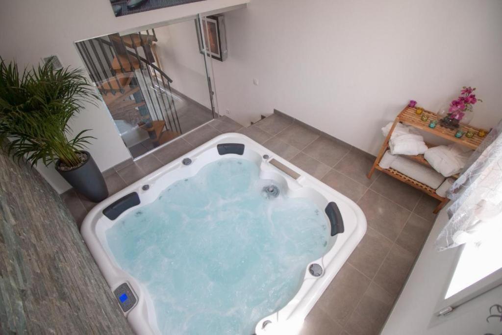 Bulle D'Eden Hotel La Seyne-sur-Mer Luaran gambar